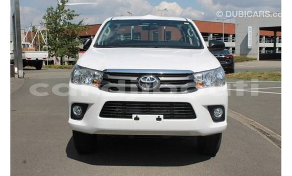 Buy Import Toyota Hilux White Car in Import - Dubai in Ali Sabieh Region Buy Import Toyota Hilux White Car in Import - Dubai in Ali Sabieh Region