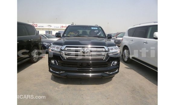 Acheter Import Voiture Toyota Land Cruiser Noir à Import - Dubai, Ali Sabieh Region Acheter Import Voiture Toyota Land Cruiser Noir à Import - Dubai, Ali Sabieh Region