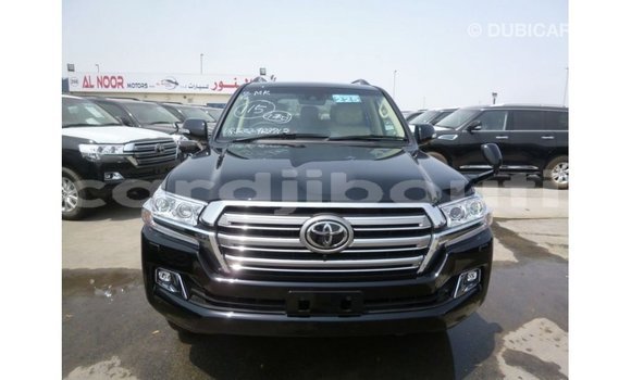 Acheter Import Voiture Toyota Land Cruiser Noir à Import - Dubai, Ali Sabieh Region Acheter Import Voiture Toyota Land Cruiser Noir à Import - Dubai, Ali Sabieh Region