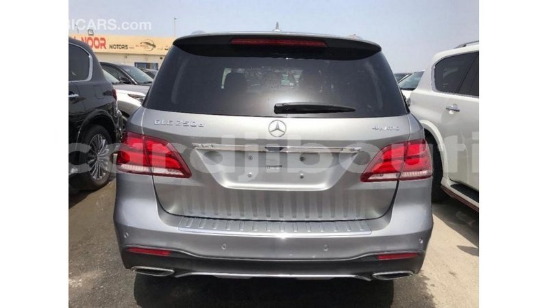 Big with watermark mercedes benz 250 ali sabieh region import dubai 2298