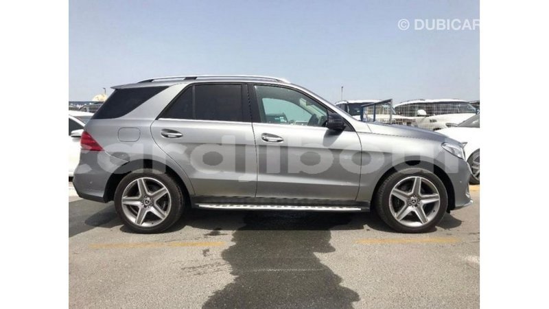 Big with watermark mercedes benz 250 ali sabieh region import dubai 2298