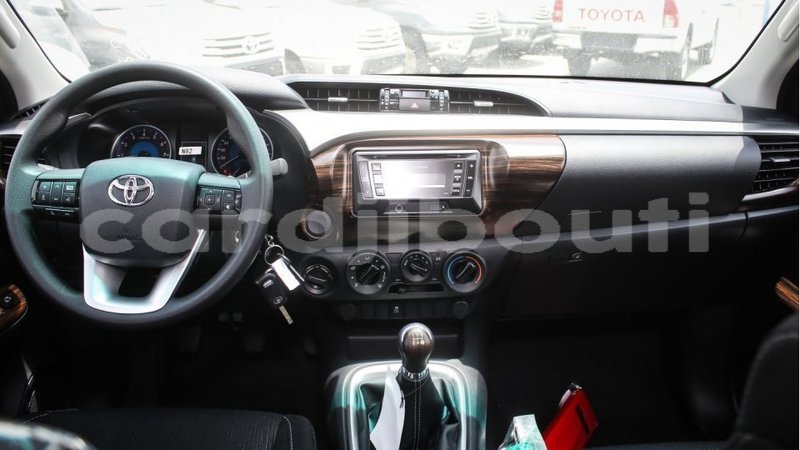 Big with watermark toyota hilux ali sabieh region import dubai 2299
