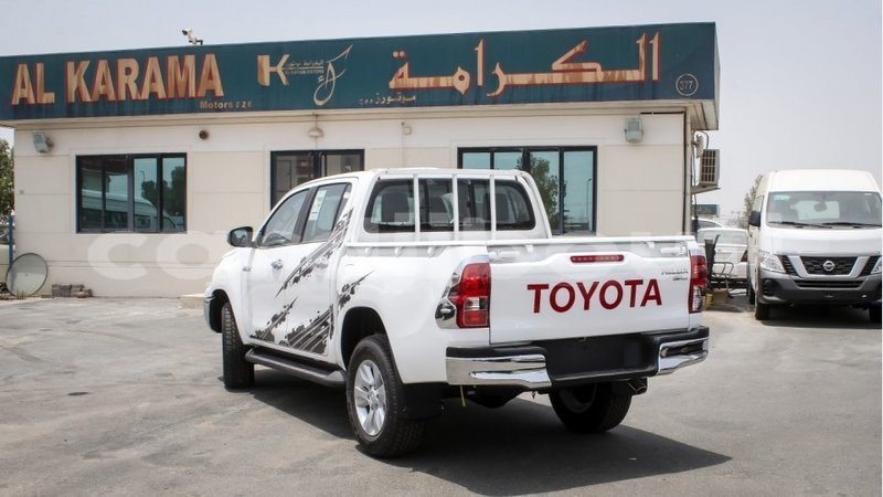 Big with watermark toyota hilux ali sabieh region import dubai 2299