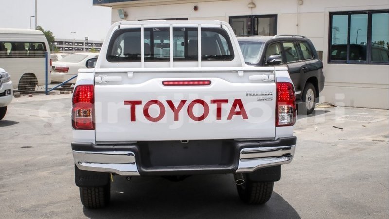 Big with watermark toyota hilux ali sabieh region import dubai 2299