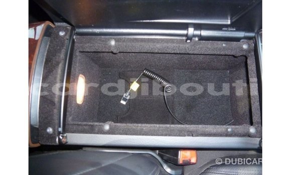 Acheter Import Voiture Mercedes-Benz 190 Blanc à Import - Dubai, Ali Sabieh Region Acheter Import Voiture Mercedes-Benz 190 Blanc à Import - Dubai, Ali Sabieh Region