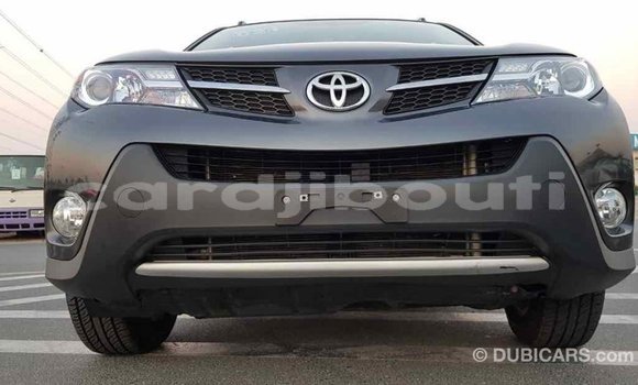 Buy Import Toyota RAV4 Other Car in Import - Dubai in Ali Sabieh Region Buy Import Toyota RAV4 Other Car in Import - Dubai in Ali Sabieh Region