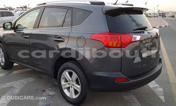 Buy Import Toyota RAV4 Other Car in Import - Dubai in Ali Sabieh Region Buy Import Toyota RAV4 Other Car in Import - Dubai in Ali Sabieh Region