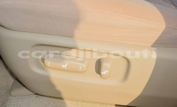 Buy Import Toyota Land Cruiser White Car in Import - Dubai in Ali Sabieh Region Buy Import Toyota Land Cruiser White Car in Import - Dubai in Ali Sabieh Region