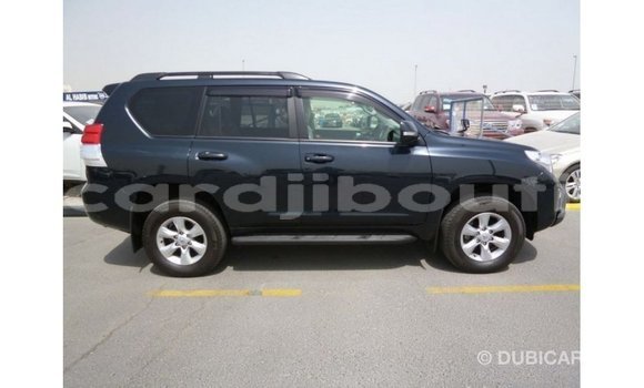 Acheter Import Voiture Toyota Prado Bleu à Import - Dubai, Ali Sabieh Region Acheter Import Voiture Toyota Prado Bleu à Import - Dubai, Ali Sabieh Region