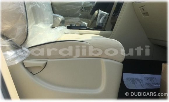 Acheter Import Voiture Nissan Patrol Blanc à Import - Dubai, Ali Sabieh Region Acheter Import Voiture Nissan Patrol Blanc à Import - Dubai, Ali Sabieh Region