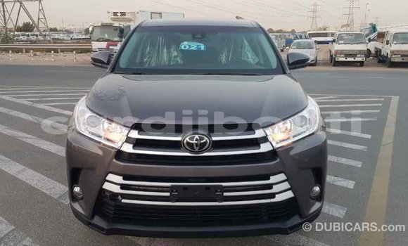 Buy Import Toyota Highlander Other Car in Import - Dubai in Ali Sabieh Region Buy Import Toyota Highlander Other Car in Import - Dubai in Ali Sabieh Region