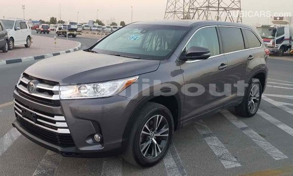 Buy Import Toyota Highlander Other Car in Import - Dubai in Ali Sabieh Region Buy Import Toyota Highlander Other Car in Import - Dubai in Ali Sabieh Region