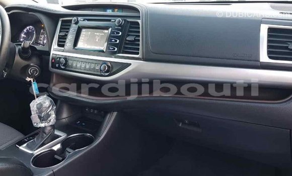 Buy Import Toyota Highlander Other Car in Import - Dubai in Ali Sabieh Region Buy Import Toyota Highlander Other Car in Import - Dubai in Ali Sabieh Region