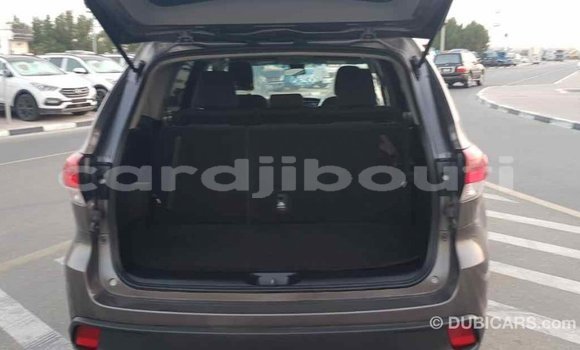 Buy Import Toyota Highlander Other Car in Import - Dubai in Ali Sabieh Region Buy Import Toyota Highlander Other Car in Import - Dubai in Ali Sabieh Region