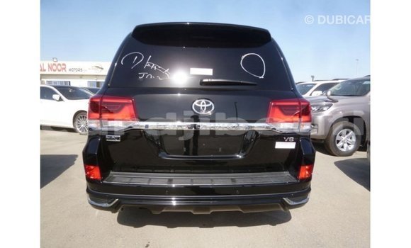Buy Import Toyota Land Cruiser Black Car in Import - Dubai in Ali Sabieh Region Buy Import Toyota Land Cruiser Black Car in Import - Dubai in Ali Sabieh Region