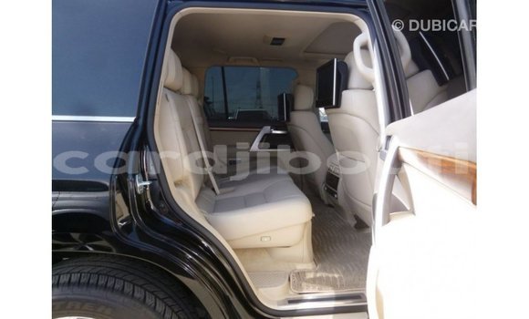 Buy Import Toyota Land Cruiser Black Car in Import - Dubai in Ali Sabieh Region Buy Import Toyota Land Cruiser Black Car in Import - Dubai in Ali Sabieh Region