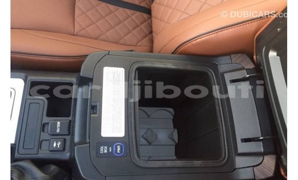 Buy Import Toyota Prado Black Car in Import - Dubai in Ali Sabieh Region Buy Import Toyota Prado Black Car in Import - Dubai in Ali Sabieh Region