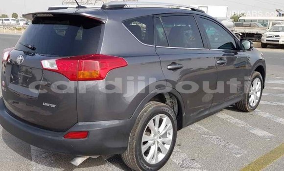 Buy Import Toyota RAV4 Other Car in Import - Dubai in Ali Sabieh Region Buy Import Toyota RAV4 Other Car in Import - Dubai in Ali Sabieh Region