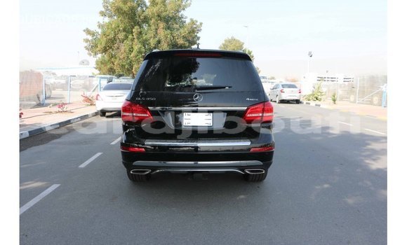 Buy Import Mercedes-Benz 190 Black Car in Import - Dubai in Ali Sabieh Region Buy Import Mercedes-Benz 190 Black Car in Import - Dubai in Ali Sabieh Region
