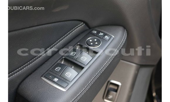 Buy Import Mercedes-Benz 190 Black Car in Import - Dubai in Ali Sabieh Region Buy Import Mercedes-Benz 190 Black Car in Import - Dubai in Ali Sabieh Region