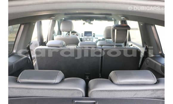 Buy Import Mercedes-Benz 190 Black Car in Import - Dubai in Ali Sabieh Region Buy Import Mercedes-Benz 190 Black Car in Import - Dubai in Ali Sabieh Region
