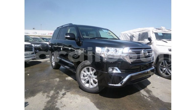 Big with watermark toyota land cruiser ali sabieh region import dubai 2344