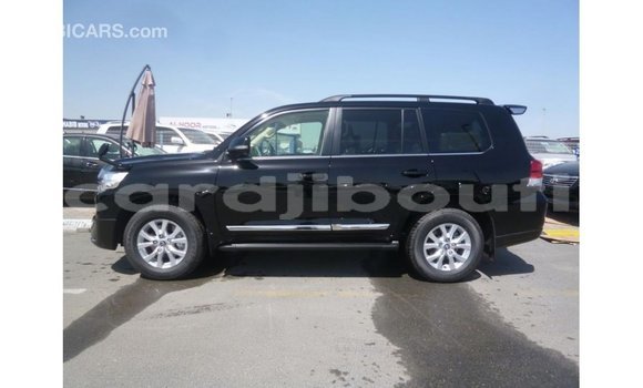 Acheter Import Voiture Toyota Land Cruiser Noir à Import - Dubai, Ali Sabieh Region Acheter Import Voiture Toyota Land Cruiser Noir à Import - Dubai, Ali Sabieh Region