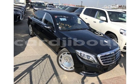 Acheter Import Voiture Mercedes-Benz 190 Noir à Import - Dubai, Ali Sabieh Region Acheter Import Voiture Mercedes-Benz 190 Noir à Import - Dubai, Ali Sabieh Region