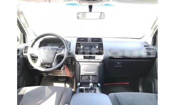 Acheter Import Voiture Toyota Prado Noir à Import - Dubai, Ali Sabieh Region Acheter Import Voiture Toyota Prado Noir à Import - Dubai, Ali Sabieh Region