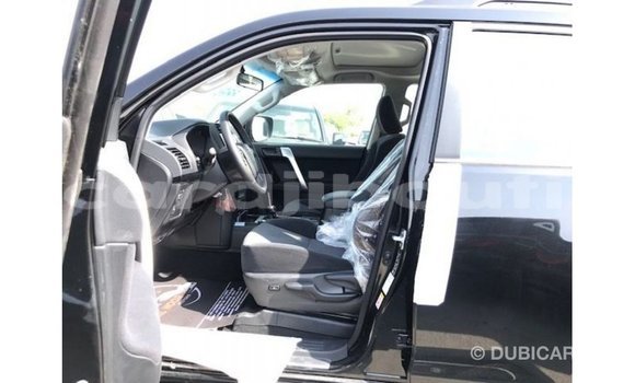 Acheter Import Voiture Toyota Prado Noir à Import - Dubai, Ali Sabieh Region Acheter Import Voiture Toyota Prado Noir à Import - Dubai, Ali Sabieh Region