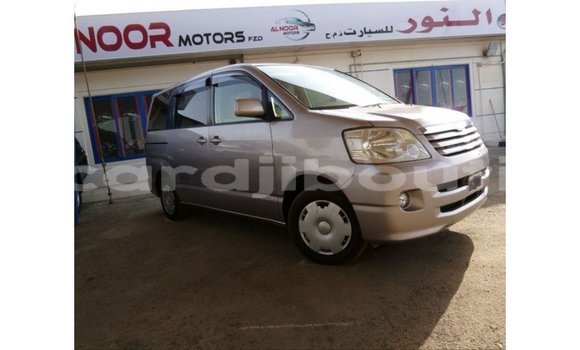 Acheter Import Voiture Toyota Voxy Autre à Import - Dubai, Ali Sabieh Region Acheter Import Voiture Toyota Voxy Autre à Import - Dubai, Ali Sabieh Region
