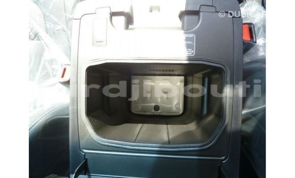 Acheter Import Voiture Toyota Land Cruiser Noir à Import - Dubai, Ali Sabieh Region Acheter Import Voiture Toyota Land Cruiser Noir à Import - Dubai, Ali Sabieh Region