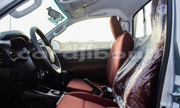 Acheter Import Voiture Toyota Hilux Autre à Import - Dubai, Ali Sabieh Region Acheter Import Voiture Toyota Hilux Autre à Import - Dubai, Ali Sabieh Region