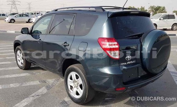 Buy Import Toyota RAV4 Green Car in Import - Dubai in Ali Sabieh Region Buy Import Toyota RAV4 Green Car in Import - Dubai in Ali Sabieh Region