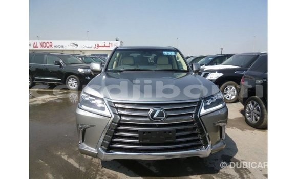 Acheter Import Voiture Lexus LX Autre à Import - Dubai, Ali Sabieh Region Acheter Import Voiture Lexus LX Autre à Import - Dubai, Ali Sabieh Region