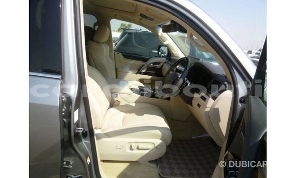 Acheter Import Voiture Lexus LX Autre à Import - Dubai, Ali Sabieh Region Acheter Import Voiture Lexus LX Autre à Import - Dubai, Ali Sabieh Region