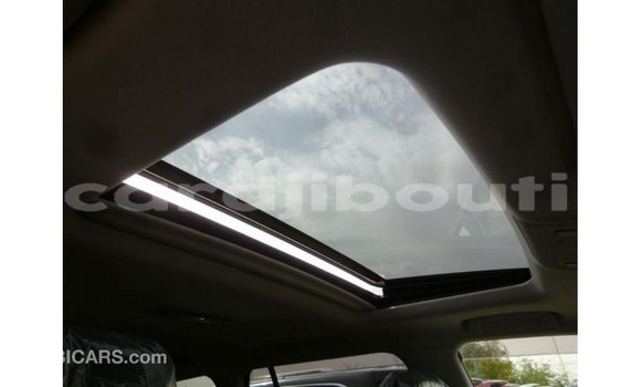 Acheter Import Voiture Toyota Land Cruiser Noir à Import - Dubai, Ali Sabieh Region Acheter Import Voiture Toyota Land Cruiser Noir à Import - Dubai, Ali Sabieh Region