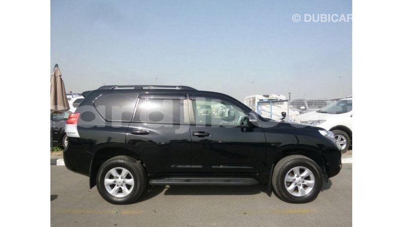 Big with watermark toyota prado ali sabieh region import dubai 2388