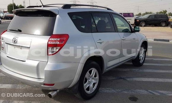 Buy Import Toyota RAV4 Other Car in Import - Dubai in Ali Sabieh Region Buy Import Toyota RAV4 Other Car in Import - Dubai in Ali Sabieh Region