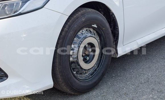 Buy Import Toyota Camry White Car in Import - Dubai in Ali Sabieh Region Buy Import Toyota Camry White Car in Import - Dubai in Ali Sabieh Region