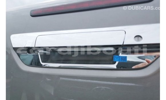 Acheter Import Voiture Toyota Hilux Autre à Import - Dubai, Ali Sabieh Region Acheter Import Voiture Toyota Hilux Autre à Import - Dubai, Ali Sabieh Region