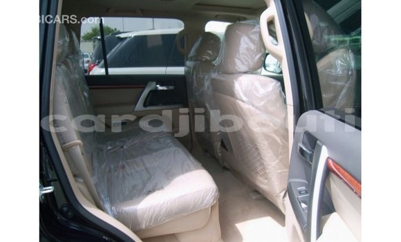 Buy Import Toyota Land Cruiser Black Car in Import - Dubai in Ali Sabieh Region Buy Import Toyota Land Cruiser Black Car in Import - Dubai in Ali Sabieh Region