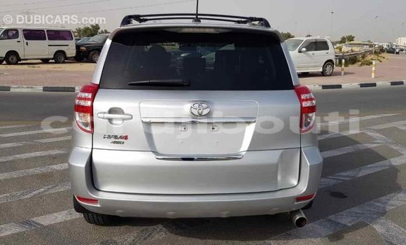 Buy Import Toyota RAV4 Other Car in Import - Dubai in Ali Sabieh Region Buy Import Toyota RAV4 Other Car in Import - Dubai in Ali Sabieh Region