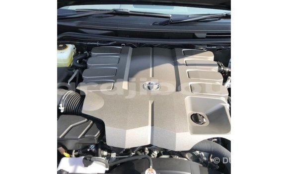 Acheter Import Voiture Toyota Land Cruiser Noir à Import - Dubai, Ali Sabieh Region Acheter Import Voiture Toyota Land Cruiser Noir à Import - Dubai, Ali Sabieh Region