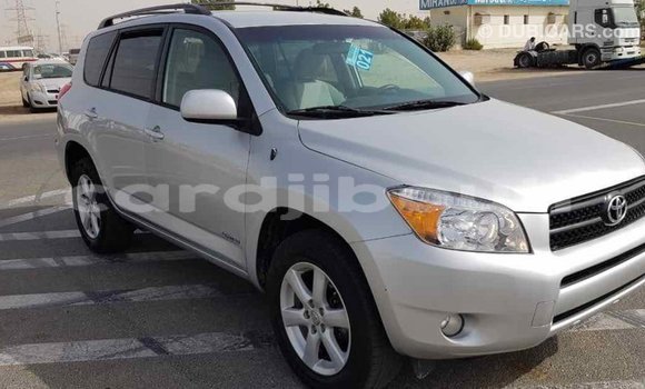Buy Import Toyota RAV4 Other Car in Import - Dubai in Ali Sabieh Region Buy Import Toyota RAV4 Other Car in Import - Dubai in Ali Sabieh Region