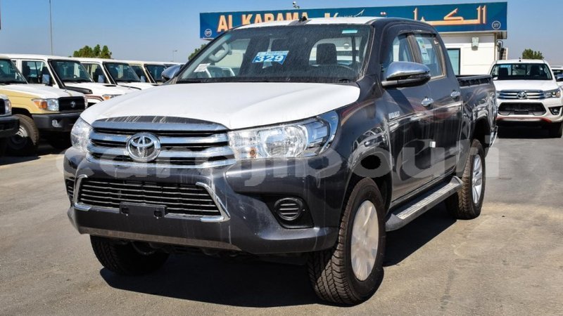 Big with watermark toyota hilux ali sabieh region import dubai 2404