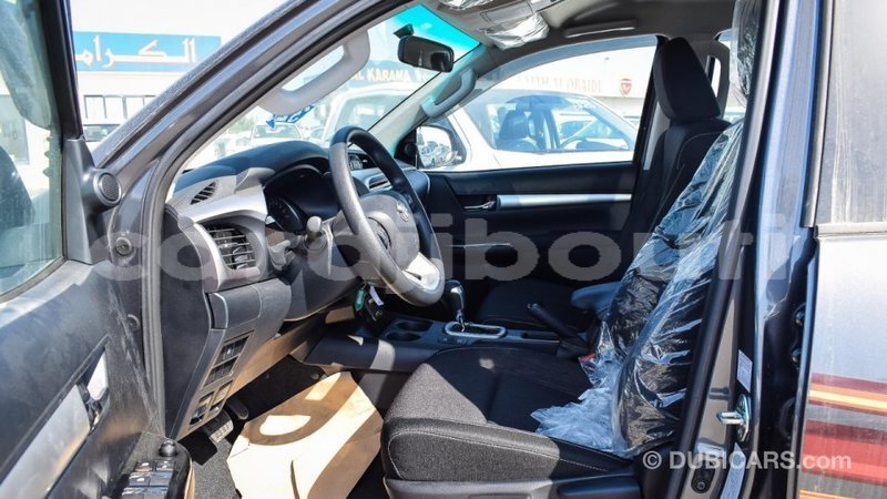 Big with watermark toyota hilux ali sabieh region import dubai 2404