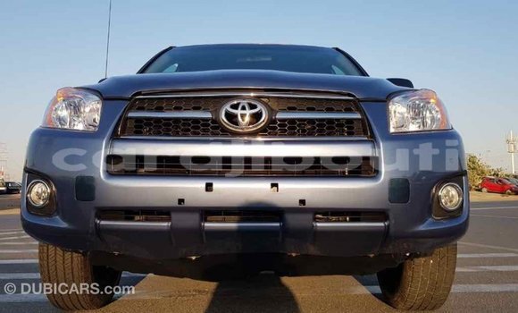 Buy Import Toyota RAV4 Blue Car in Import - Dubai in Ali Sabieh Region Buy Import Toyota RAV4 Blue Car in Import - Dubai in Ali Sabieh Region