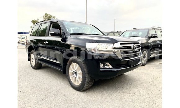 Acheter Import Voiture Toyota Land Cruiser Noir à Import - Dubai, Ali Sabieh Region Acheter Import Voiture Toyota Land Cruiser Noir à Import - Dubai, Ali Sabieh Region