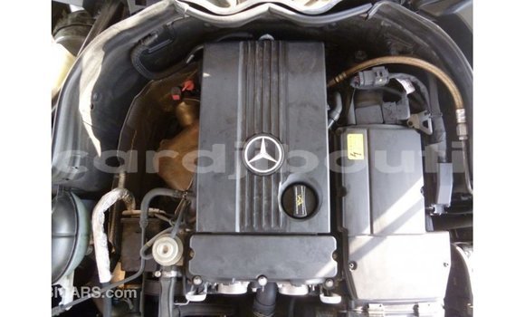 Buy Import Mercedes-Benz 200 Other Car in Import - Dubai in Ali Sabieh Region Buy Import Mercedes-Benz 200 Other Car in Import - Dubai in Ali Sabieh Region